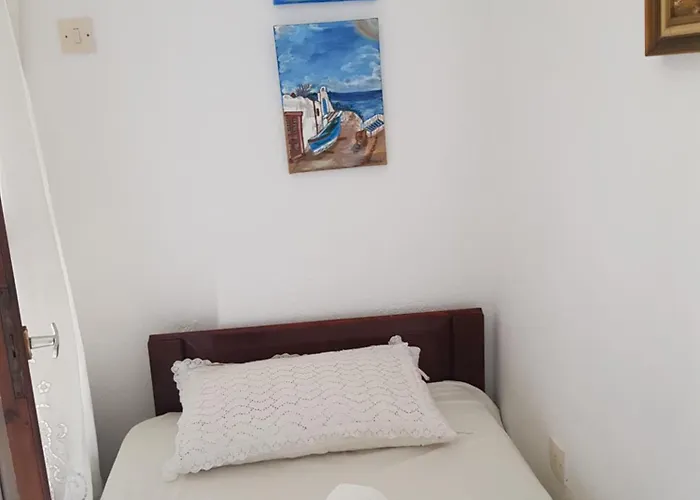Theodora'S Apartment In Palm Trees Garden Lejlighed *