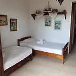 Διαμέρισμα Theodora'S Apartment In Palm Trees Garden