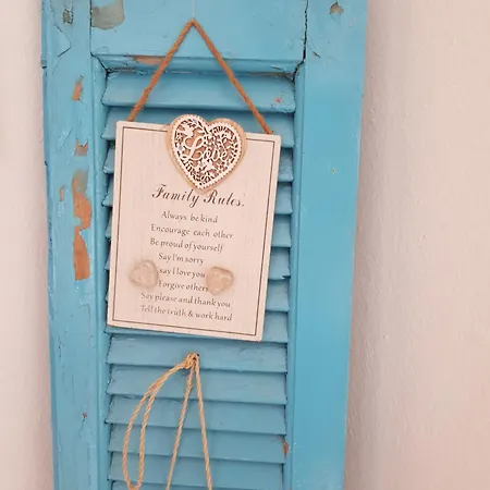 Theo In The Palm Trees